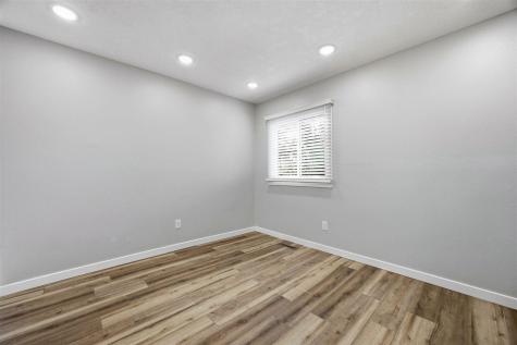 2116 10th St Place Coralville IA 52241