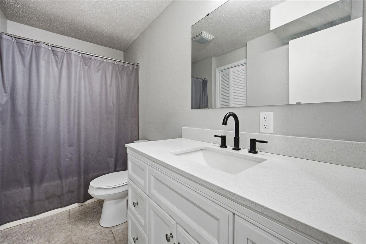2116 10th St Place Coralville IA 52241