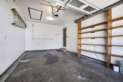2116 10th St Place Coralville IA 52241