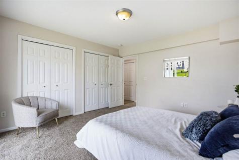 137 S Park Ridge Road North Liberty IA 52317