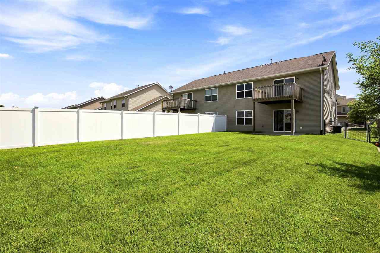 137 S Park Ridge Road North Liberty IA 52317