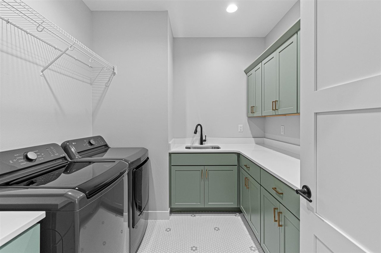 760 American Pharaoh Drive Iowa City IA 52240