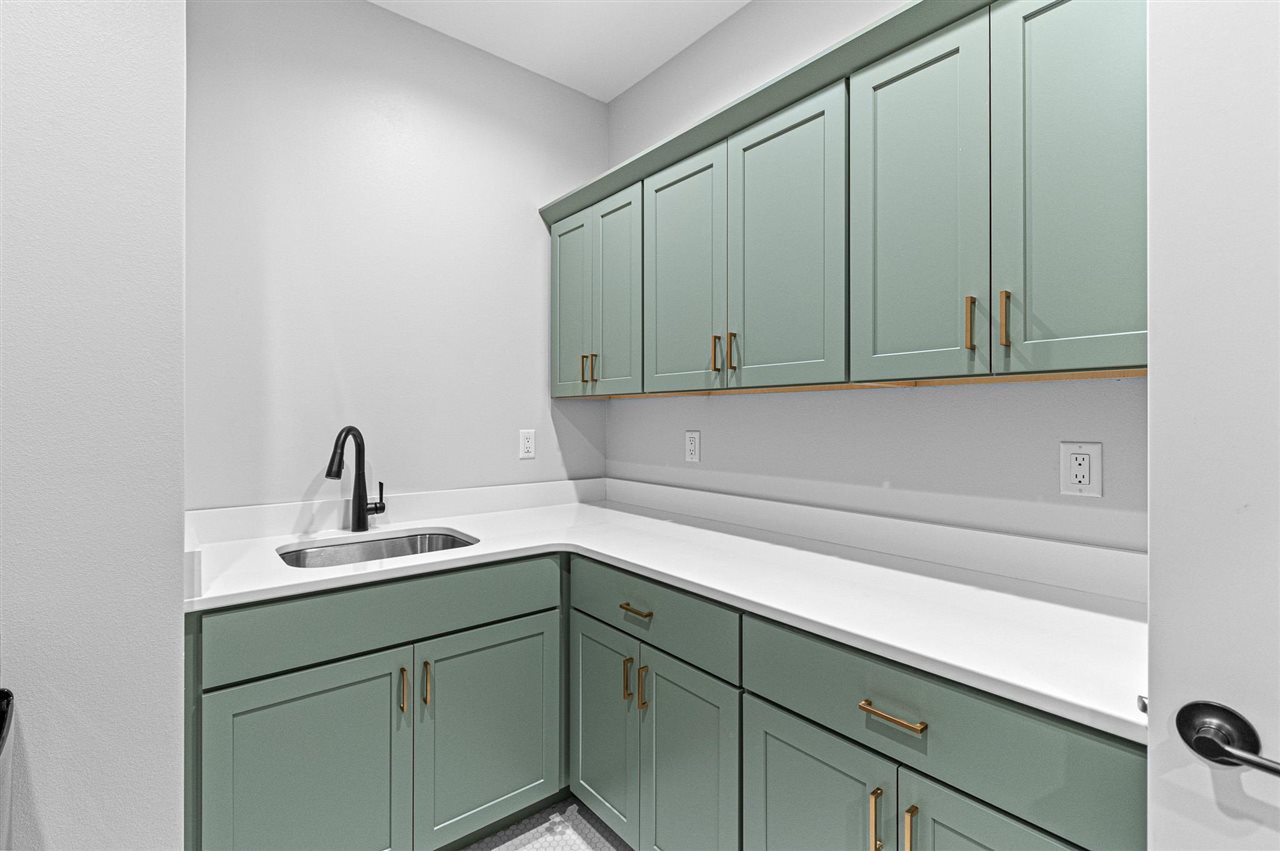 760 American Pharaoh Drive Iowa City IA 52240