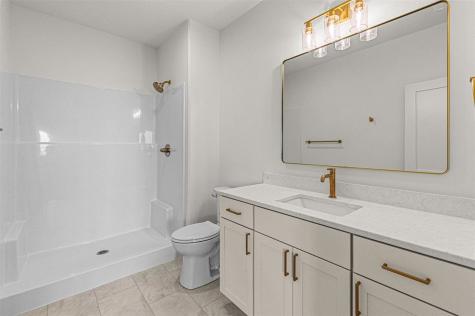 801 Crestview Drive Solon IA 52333