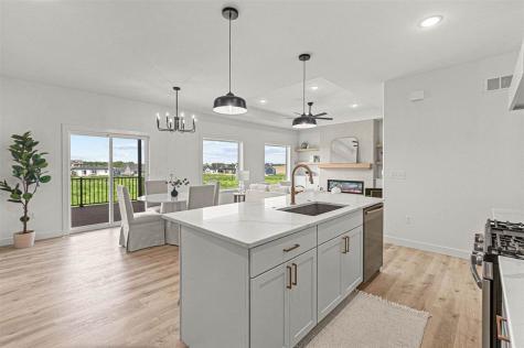 801 Crestview Drive Solon IA 52333