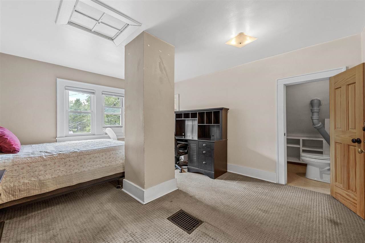 415 N Governor Street Iowa City IA 52245