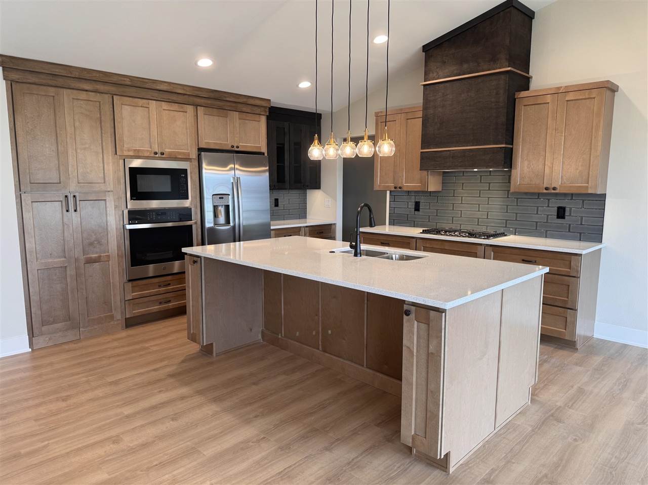 604 Rock Ridge Road Tiffin IA 52340
