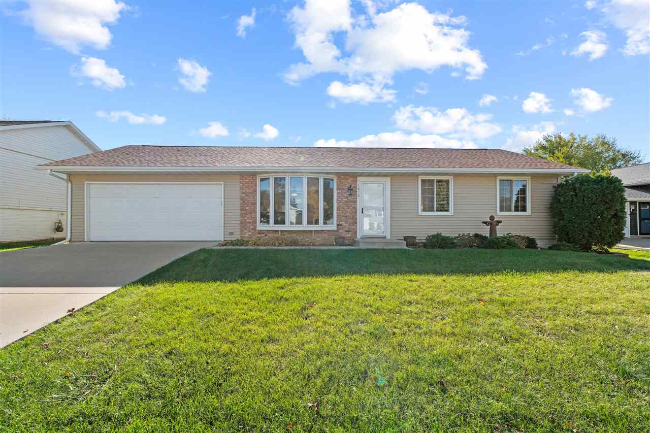 4819 Fruitwood Lane NW Cedar Rapids IA 52405