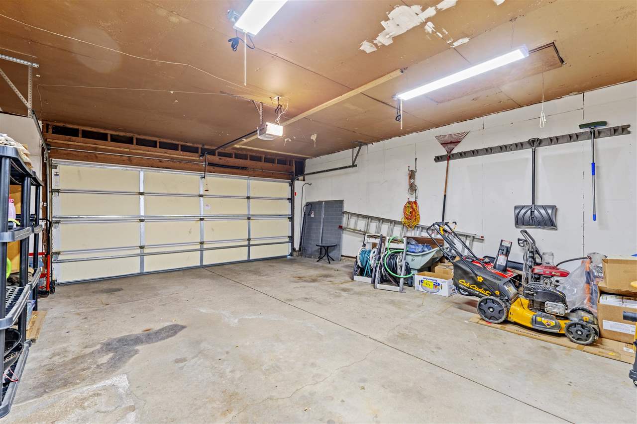 4819 Fruitwood Lane NW Cedar Rapids IA 52405