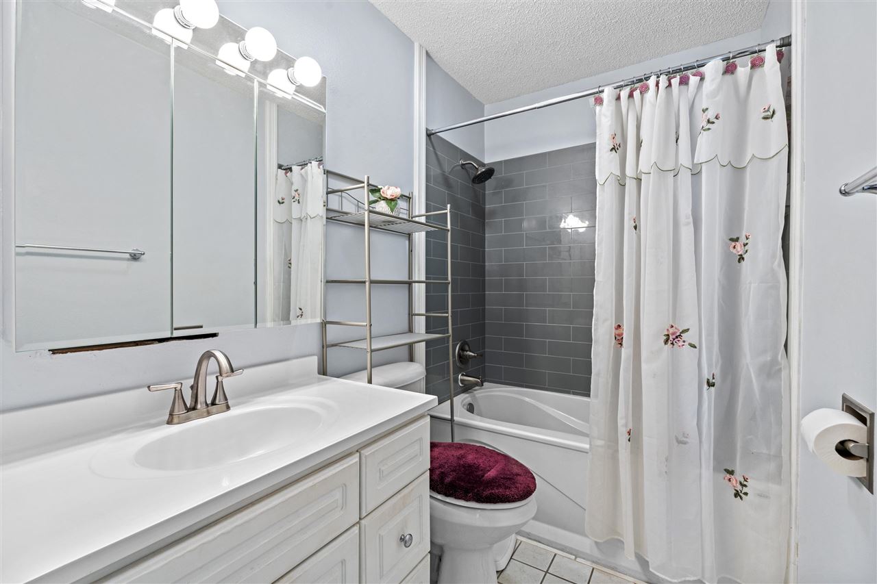 4819 Fruitwood Lane NW Cedar Rapids IA 52405