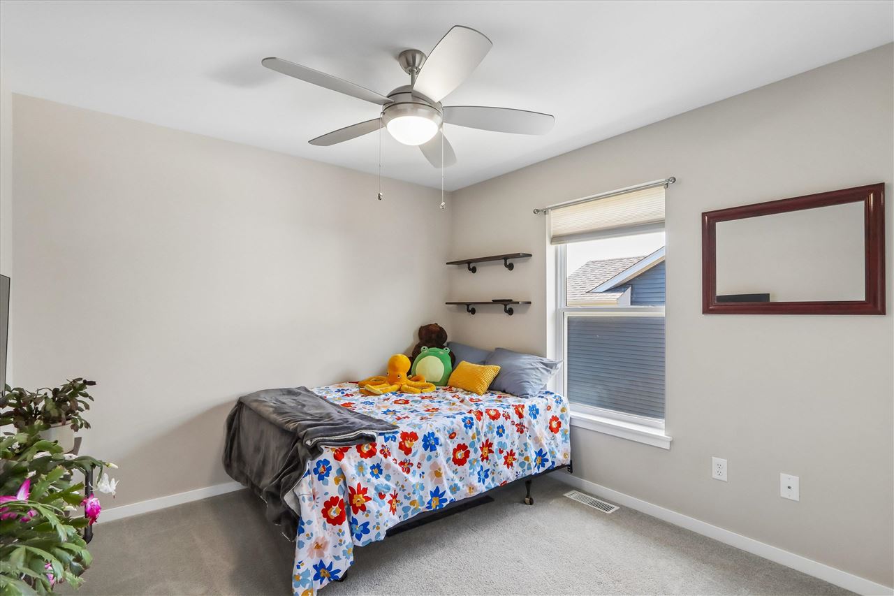 55 Camden Road Iowa City IA 52245