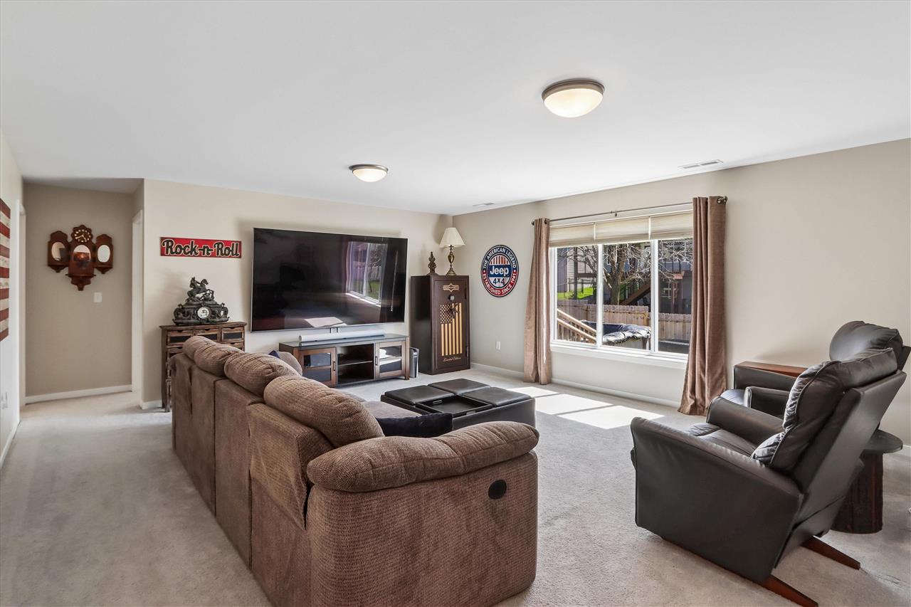 55 Camden Road Iowa City IA 52245