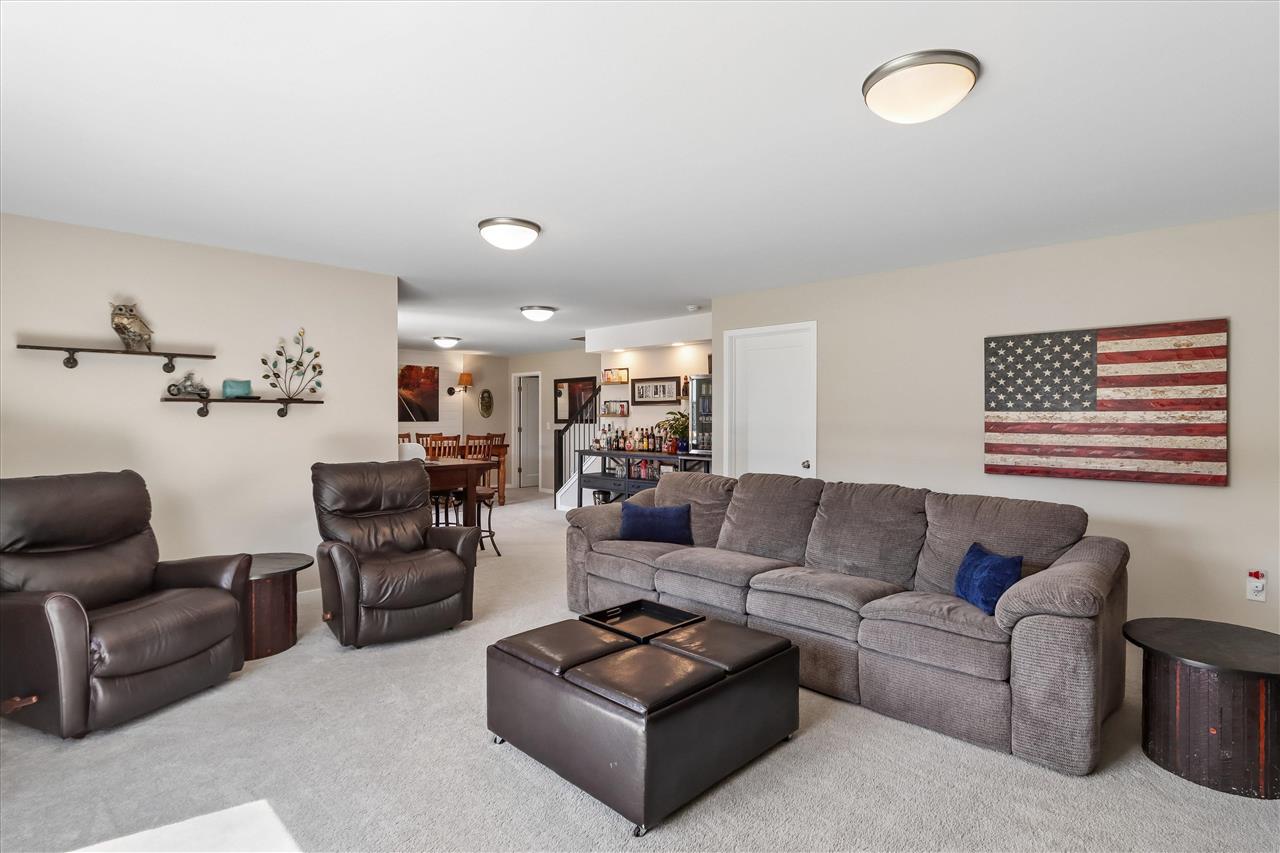 55 Camden Road Iowa City IA 52245