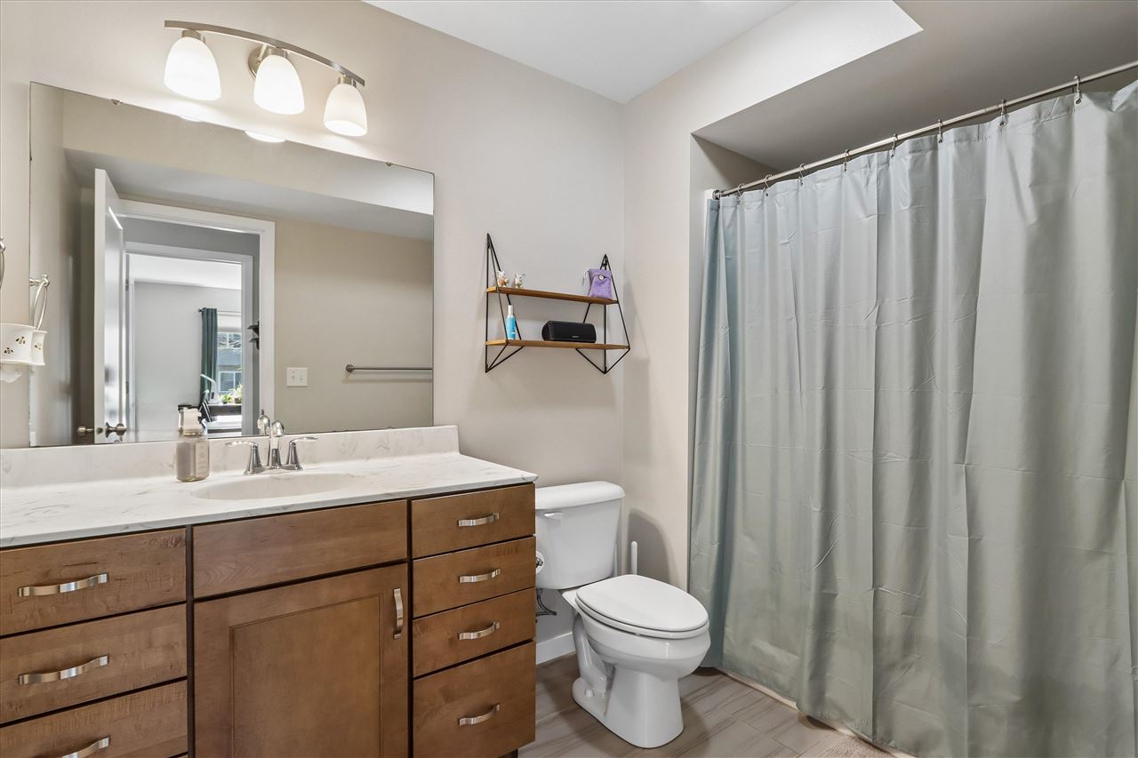 55 Camden Road Iowa City IA 52245