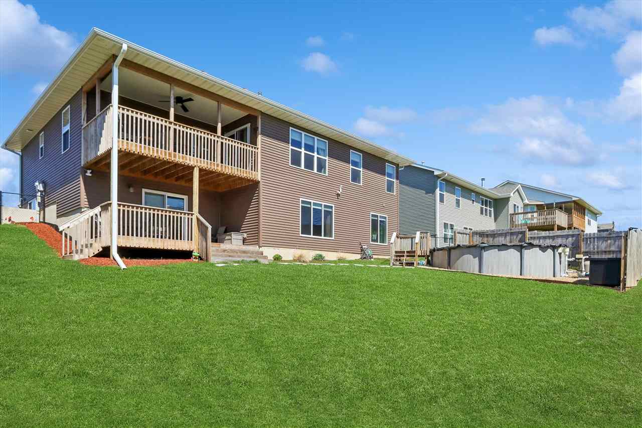 55 Camden Road Iowa City IA 52245