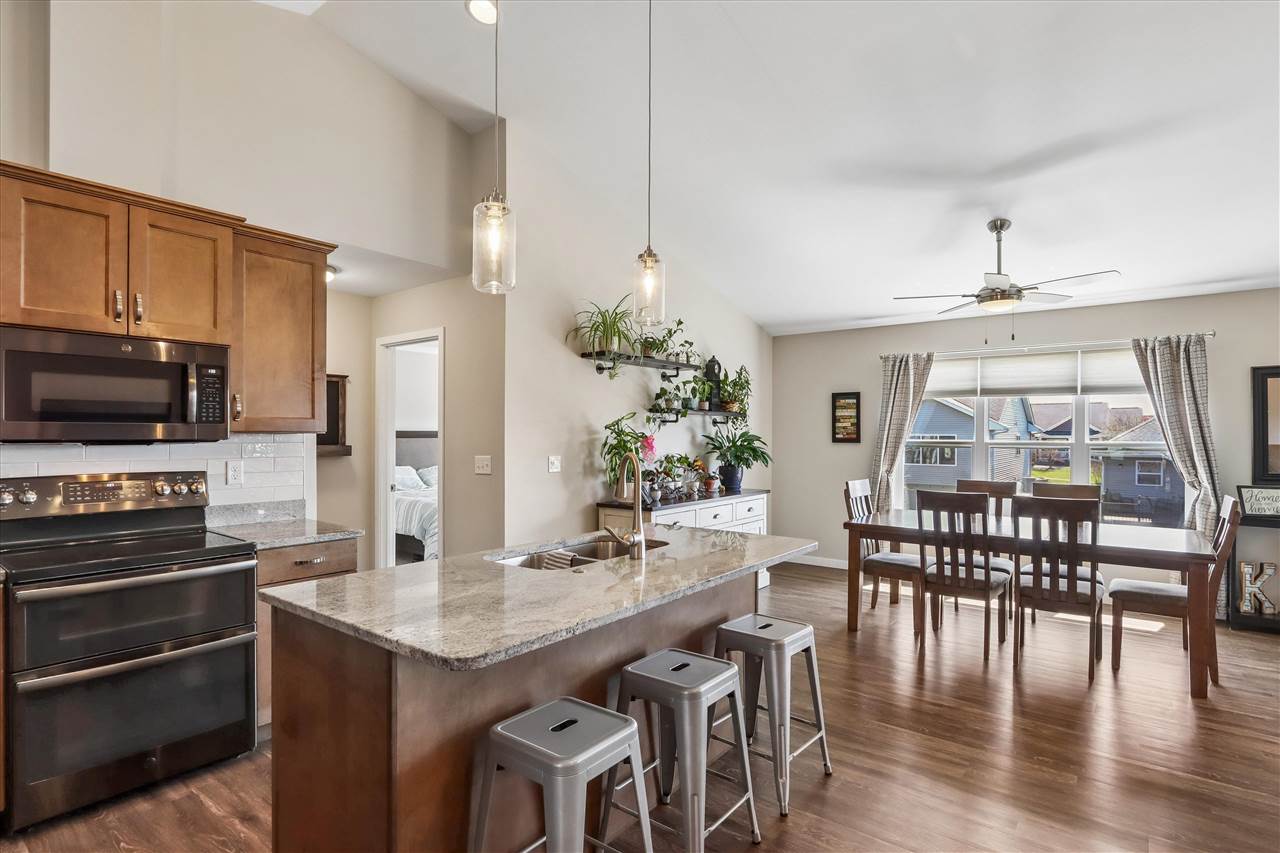 55 Camden Road Iowa City IA 52245