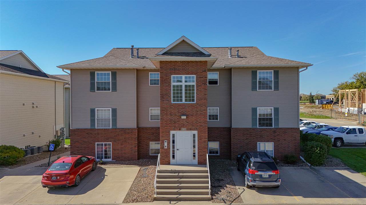 120 Cherry Court North Liberty IA 52317