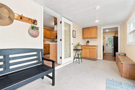 2096 230th Street Washington IA 52353