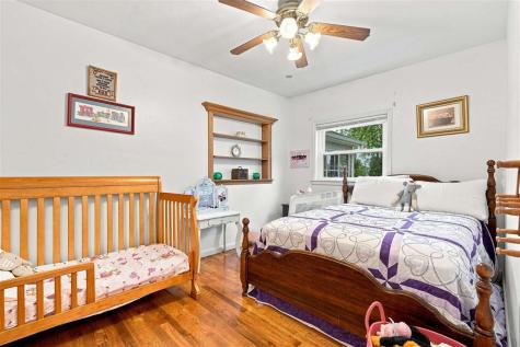 2096 230th Street Washington IA 52353