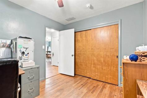 2096 230th Street Washington IA 52353