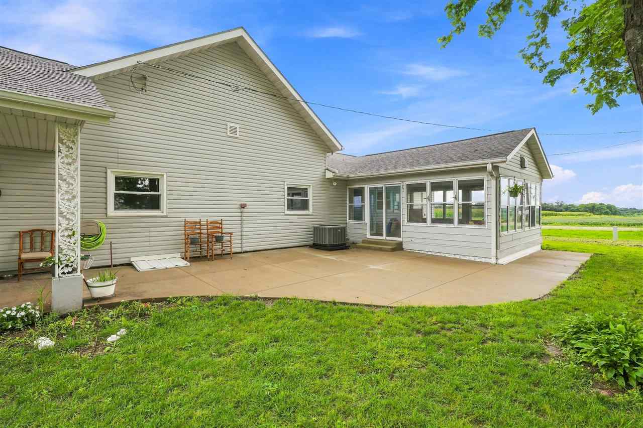 2096 230th Street Washington IA 52353