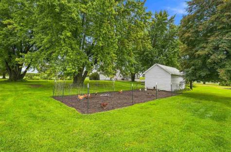 2096 230th Street Washington IA 52353