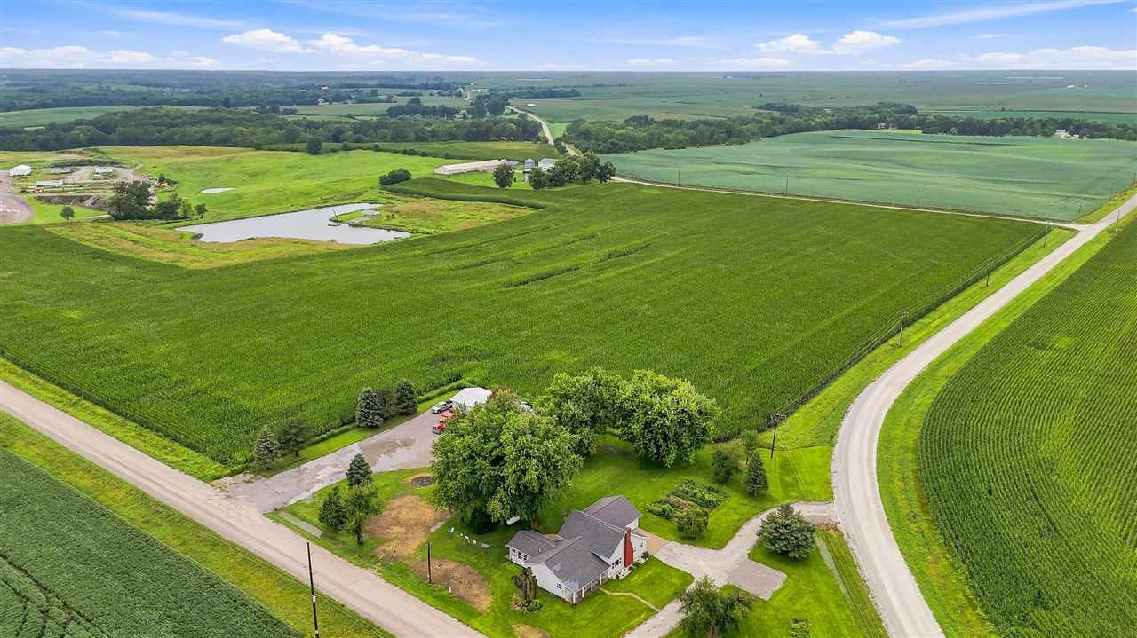 2096 230th Street Washington IA 52353