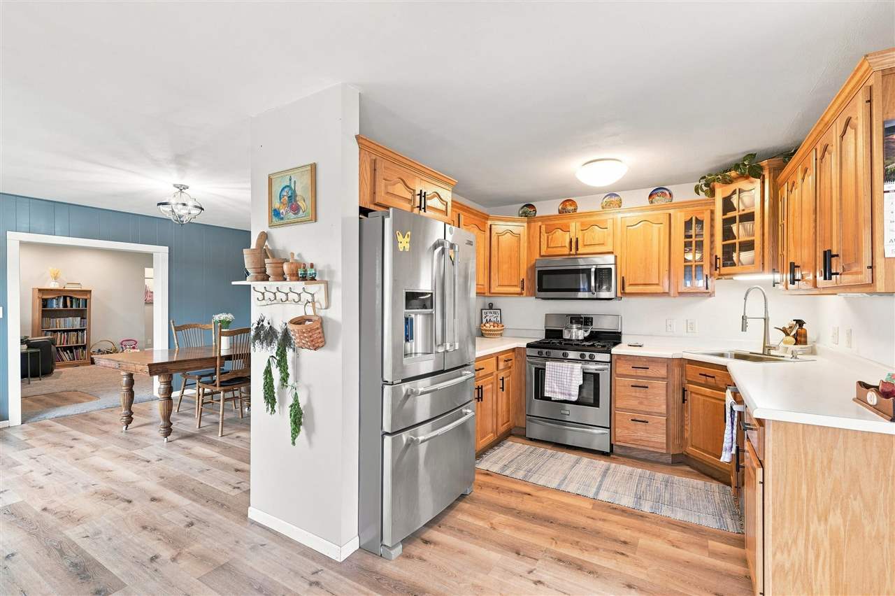2096 230th Street Washington IA 52353