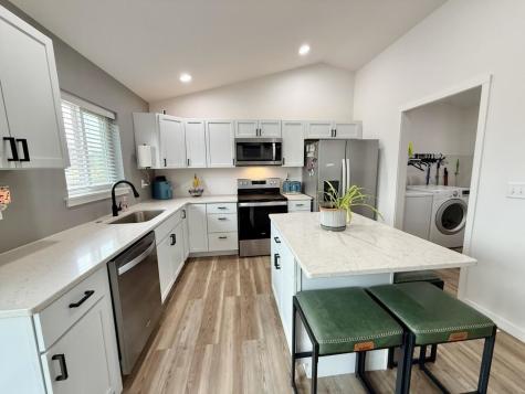 425 Galileo Drive Riverside IA 52327