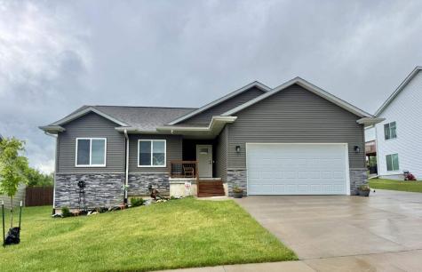 425 Galileo Drive Riverside IA 52327