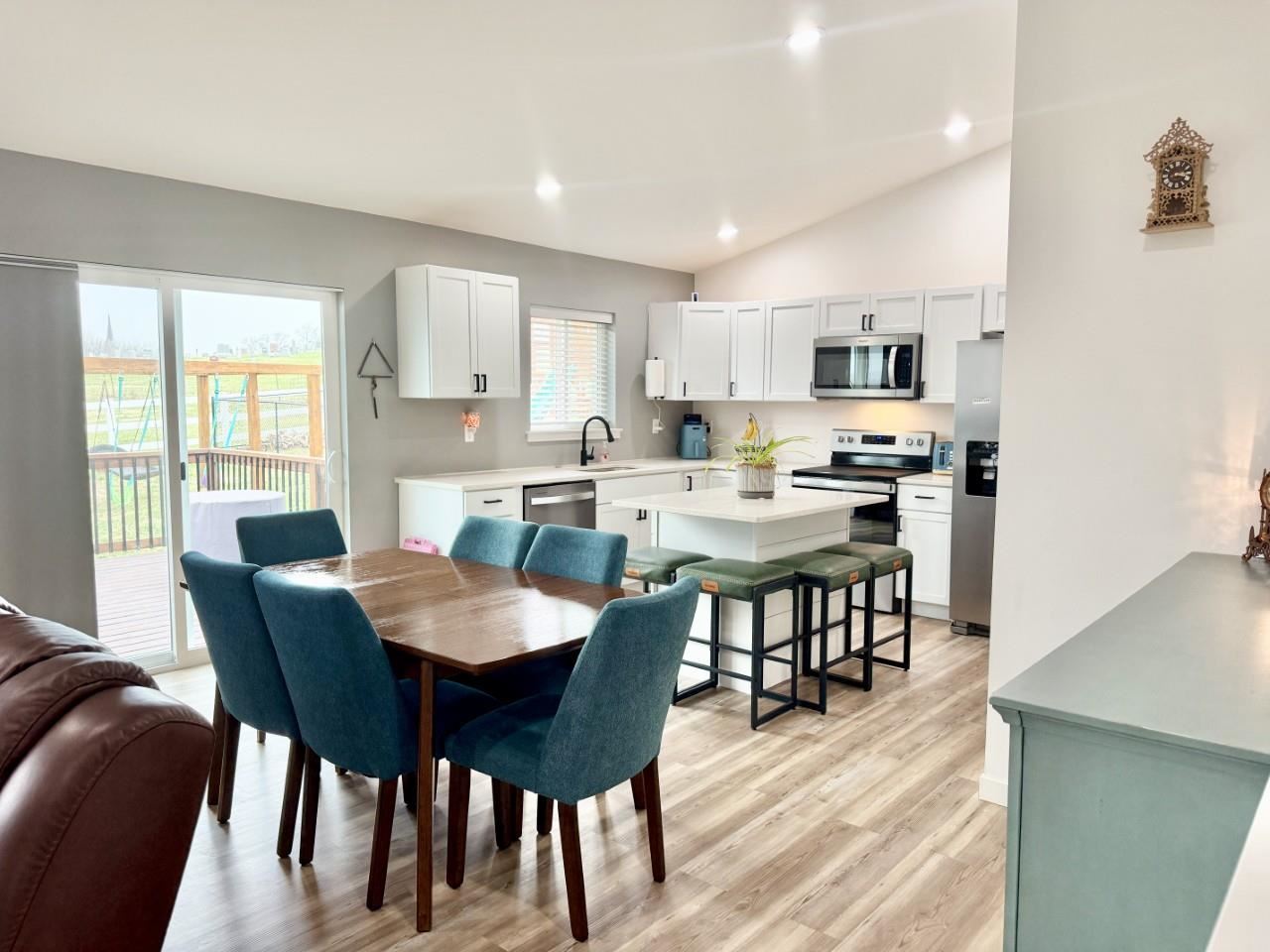 425 Galileo Drive Riverside IA 52327