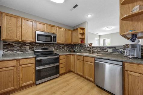30 Augusta Court North Liberty IA 52317