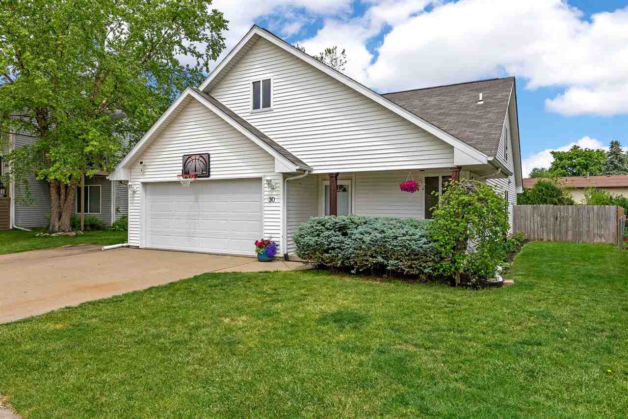 30 Augusta Court North Liberty IA 52317