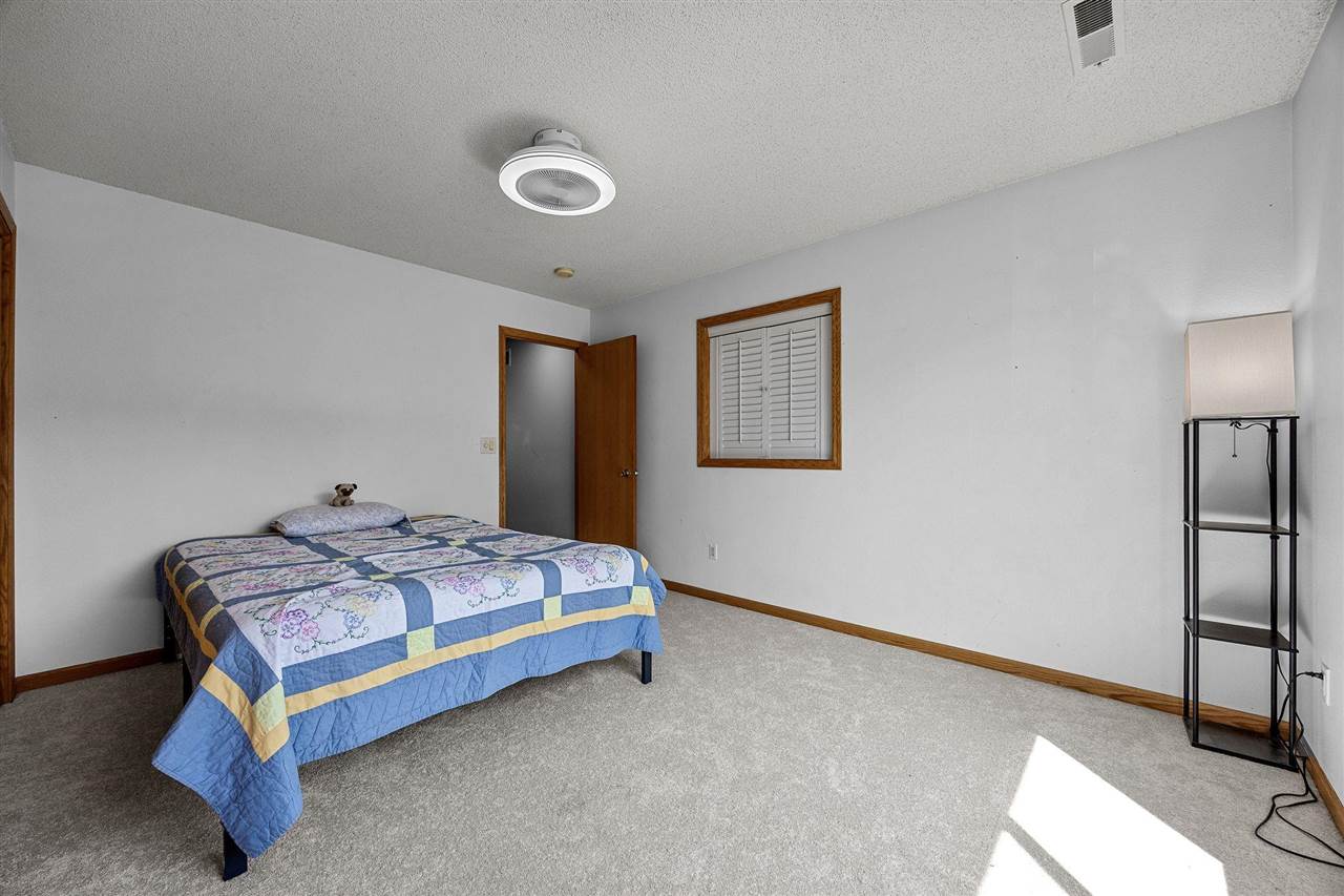30 Augusta Court North Liberty IA 52317