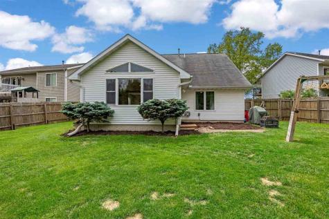 30 Augusta Court North Liberty IA 52317