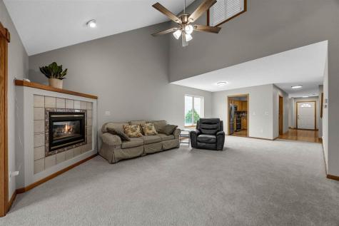 30 Augusta Court North Liberty IA 52317