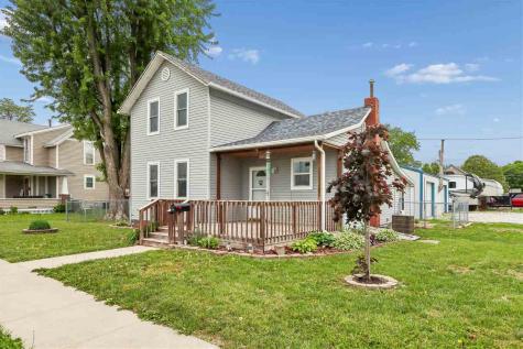 222 E 5th Washington IA 52353