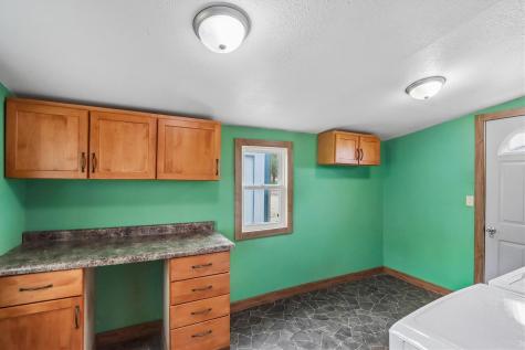 222 E 5th Washington IA 52353