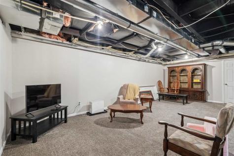 602 S Jackson Street Lisbon IA 52253