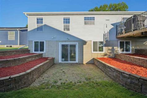 602 S Jackson Street Lisbon IA 52253