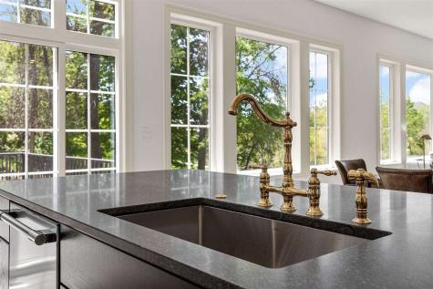 416 Auburn Ridge Road Coralville IA 52241