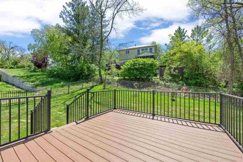 416 Auburn Ridge Road Coralville IA 52241