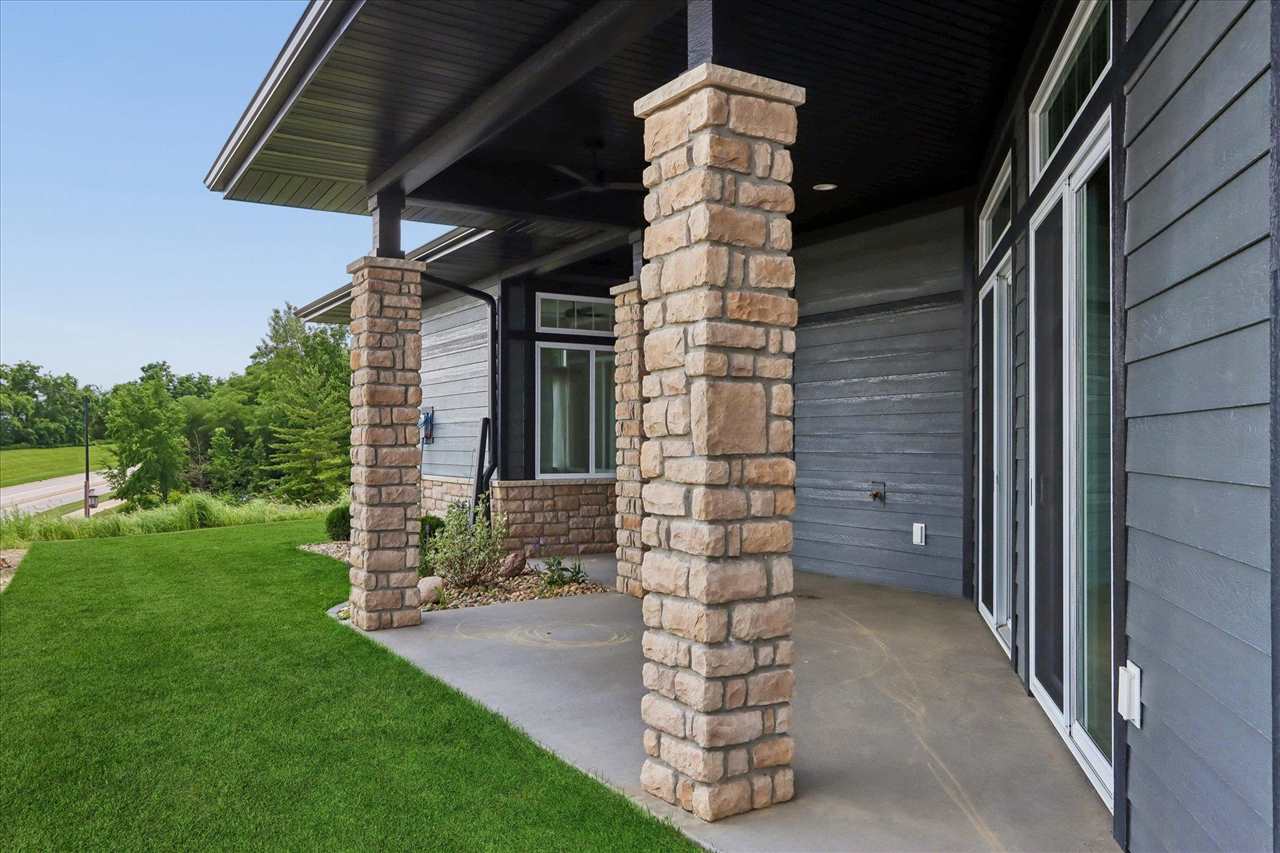 1903 Country Club Drive Coralville IA 52241