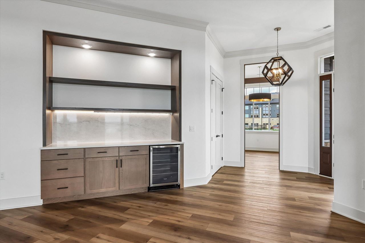 1903 Country Club Drive Coralville IA 52241