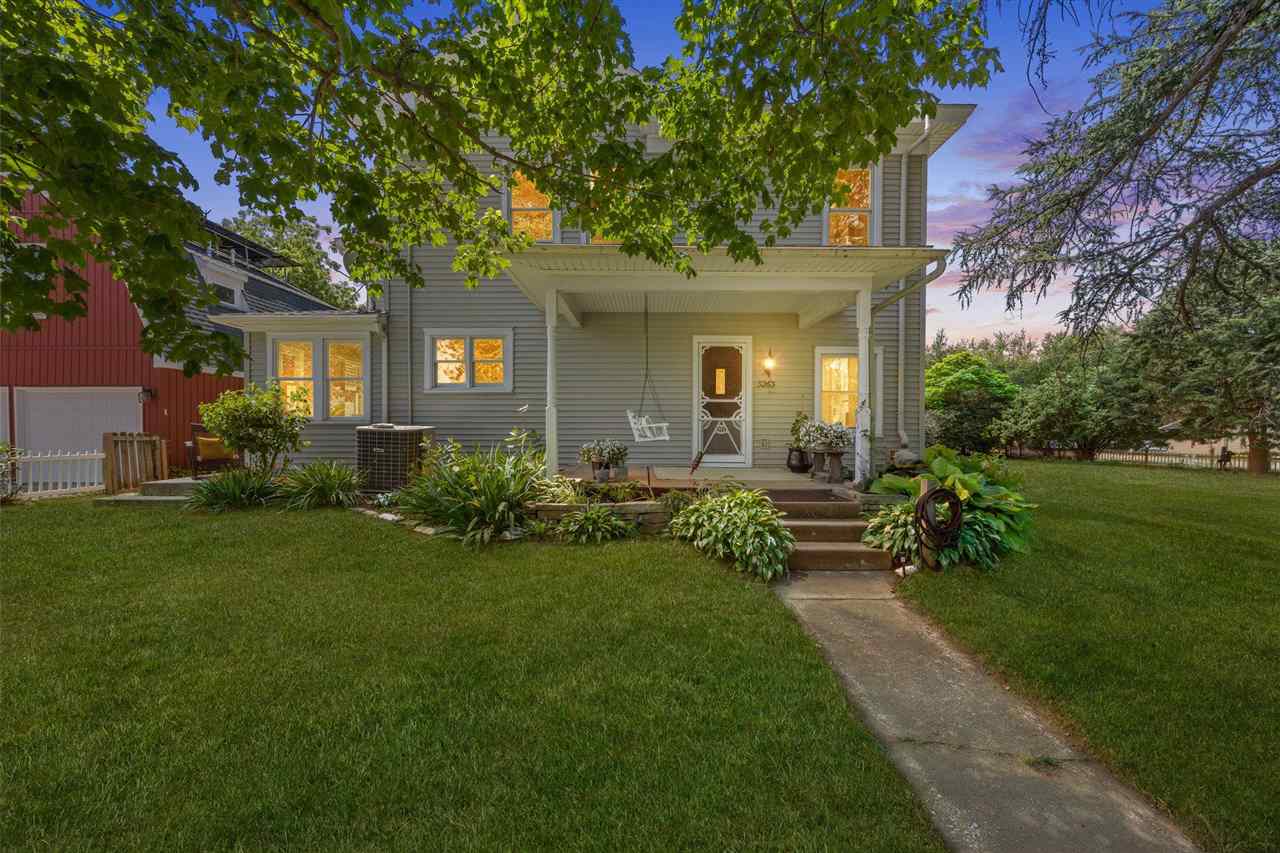3263 Rohret Road Iowa City IA 52246