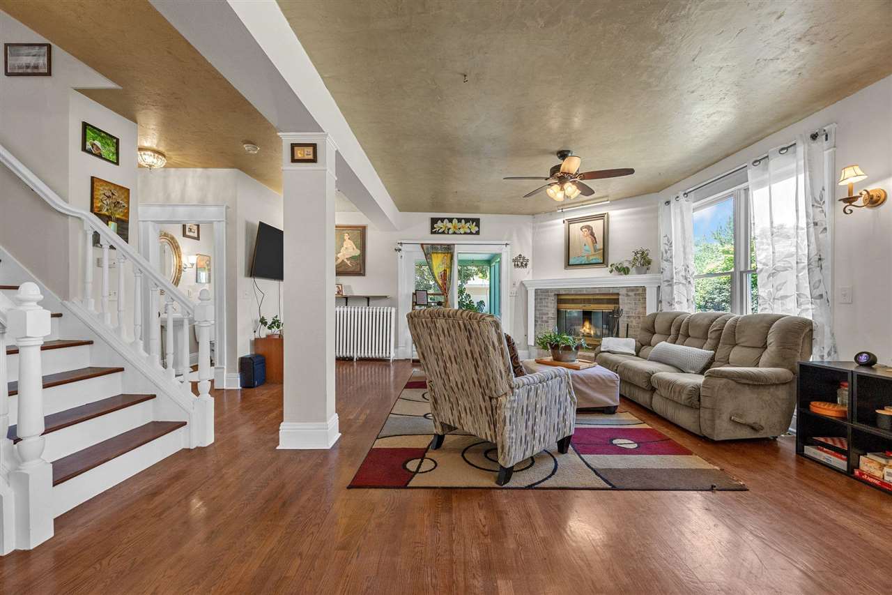 3263 Rohret Road Iowa City IA 52246