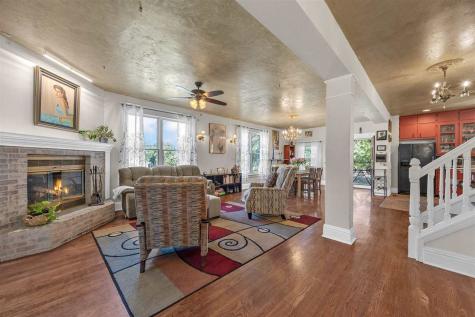 3263 Rohret Road Iowa City IA 52246