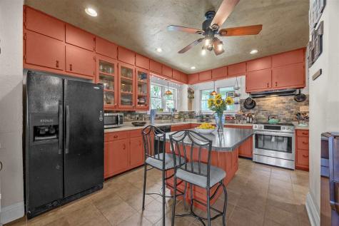 3263 Rohret Road Iowa City IA 52246