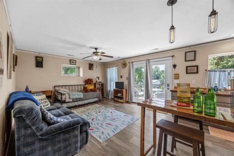 3263 Rohret Road Iowa City IA 52246