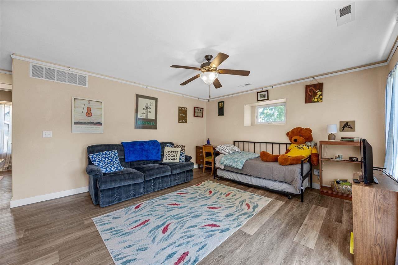 3263 Rohret Road Iowa City IA 52246